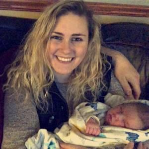 Meet your Posher, Carene